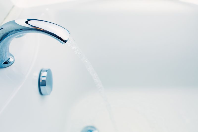 Cost of Bathtub Refinishing in Venice, FL